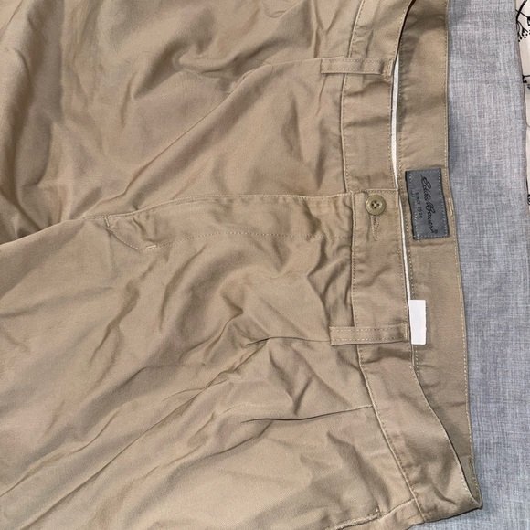 Eddie Bauer Men's Khaki Dress Pants size 36/34 - Picture 3 of 13